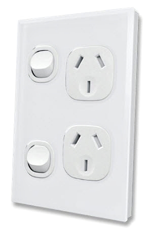 Fusion Double Vertical 15Amp Socket - White