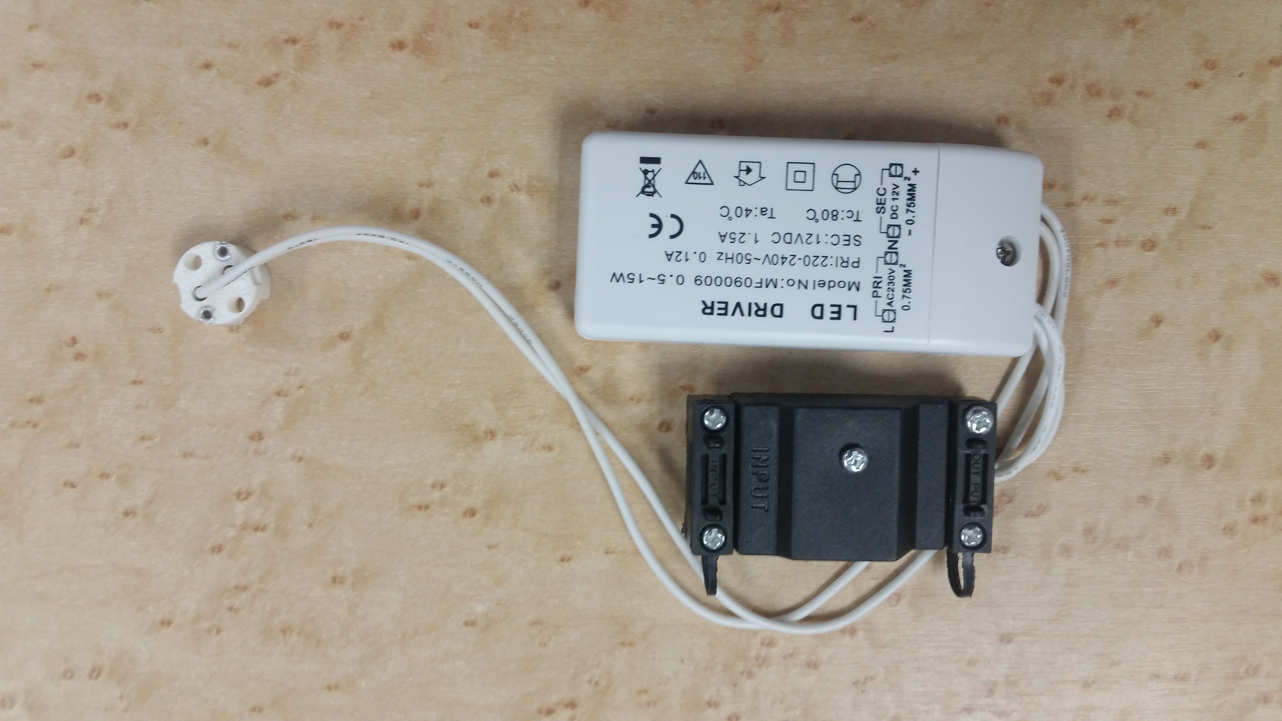 Sunlite: MR16 Kit - Junction box with Lamp holder & Driver